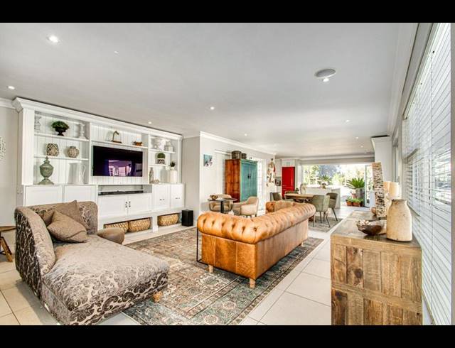 3 BEDROOM PROPERTY TO RENT IN FOURWAYS